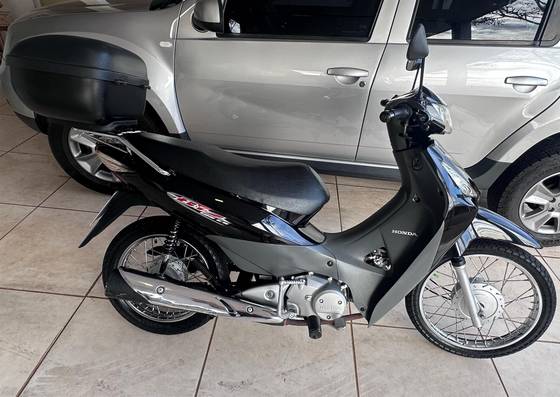 HONDA BIZ 125 ES HONDA BIZ 125 ES